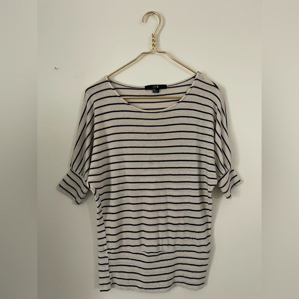 FOREVER21/ knit quarter-length striped tee - Picture 4 of 9